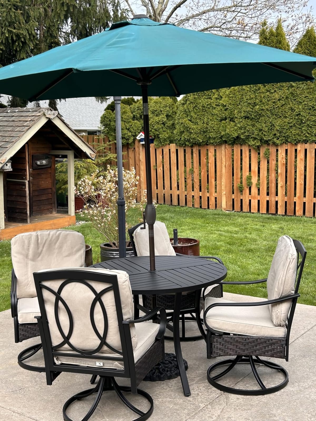 PHI VILLA 7pc Outdoor Dining Set, 52