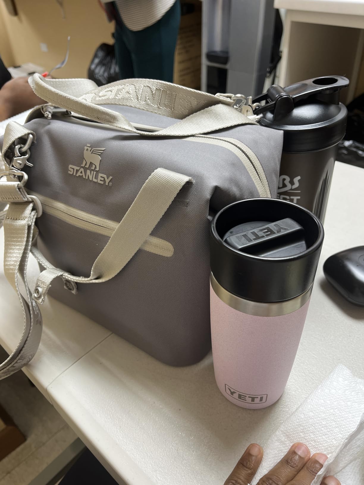 Stanley All Day Julienne Soft Cooler Bag and Lunch Box | Insulated Travel Bag with Zipper | BPA-Free customer photo 2