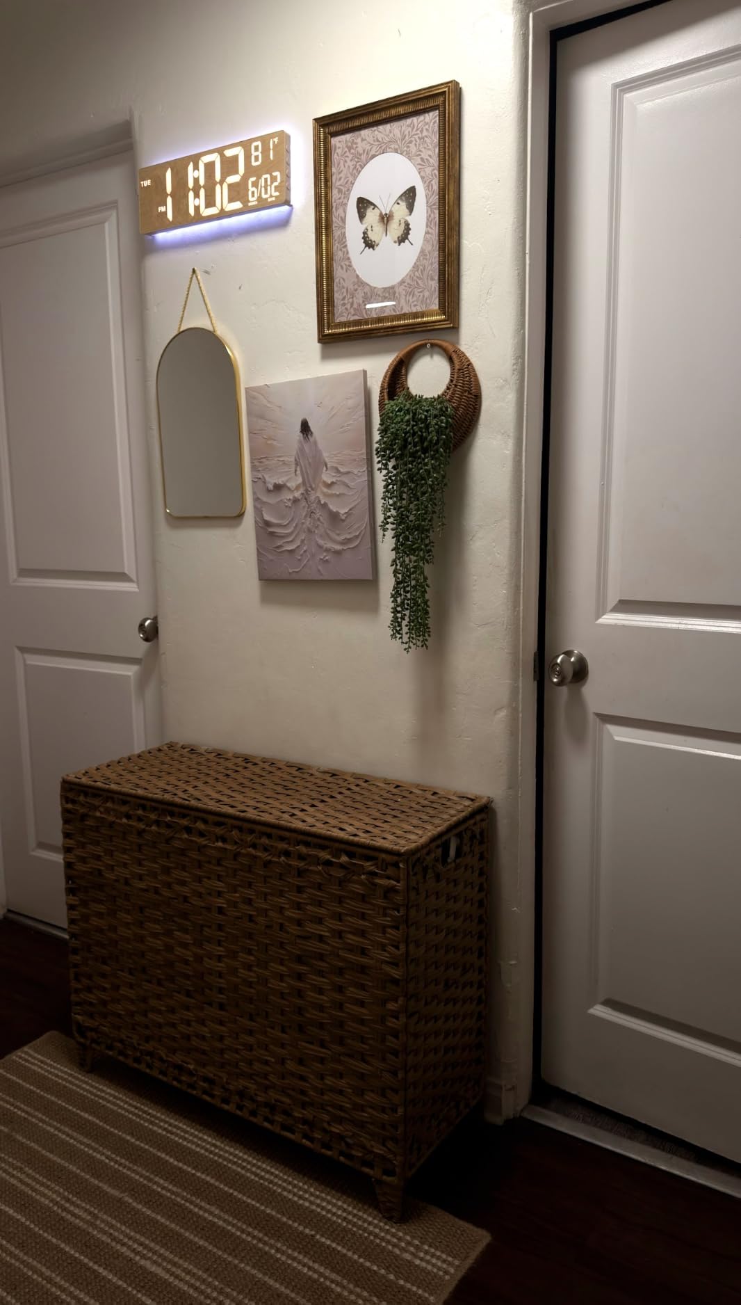 Laundry Hamper with 4 Removable Liner Bags, 176L Laundry Sorter with Lid customer photo 2