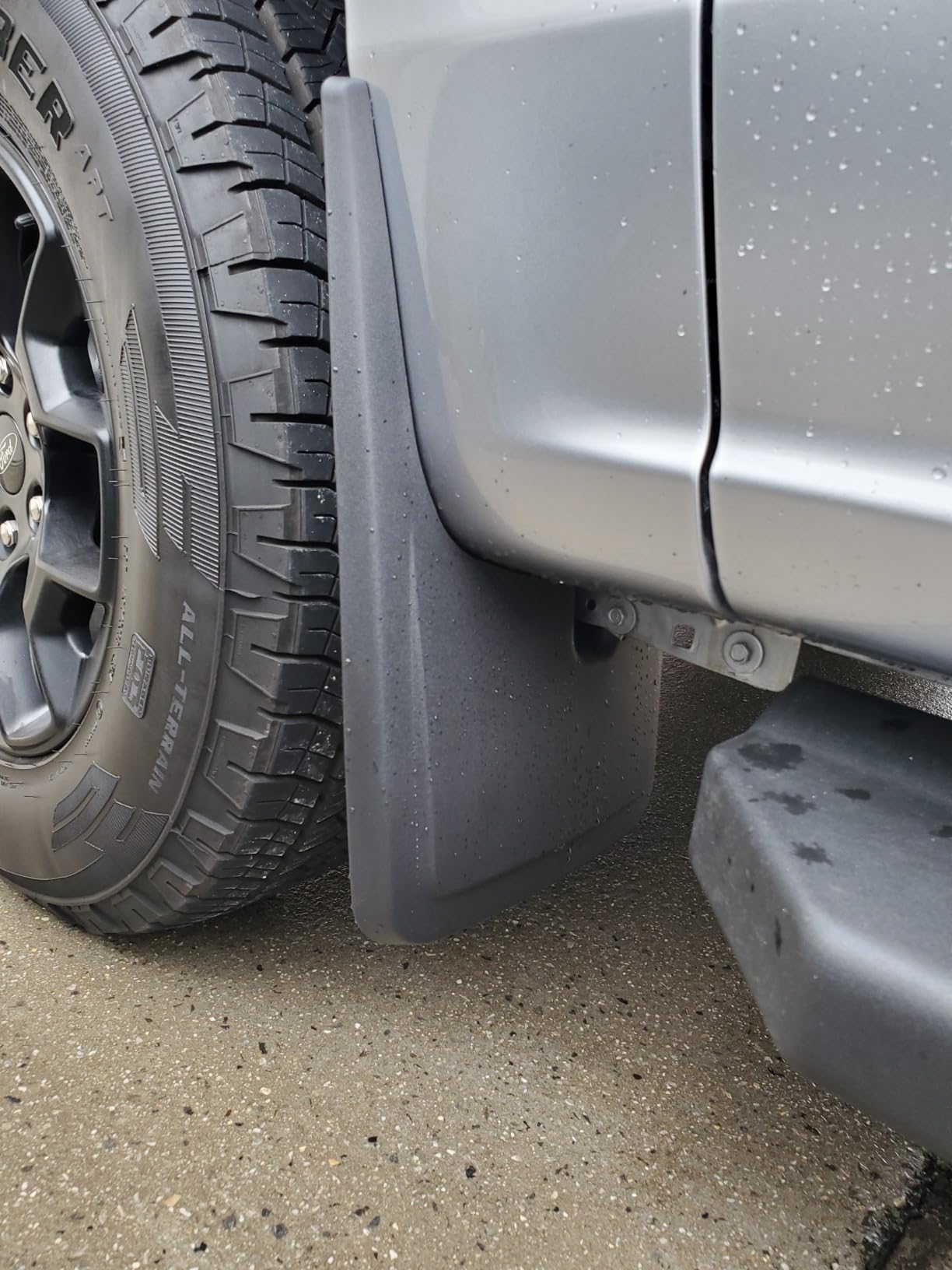 PELEUS Mud Flaps for Ford F150 2021-2026 Accessories, No Drill Splash Guards for 2024 2025 Ford Trucks (Not for Raptor), Heavy Duty PP+TPE Anti-Crack Mudguards Front and Rear Set of 4 customer photo 2