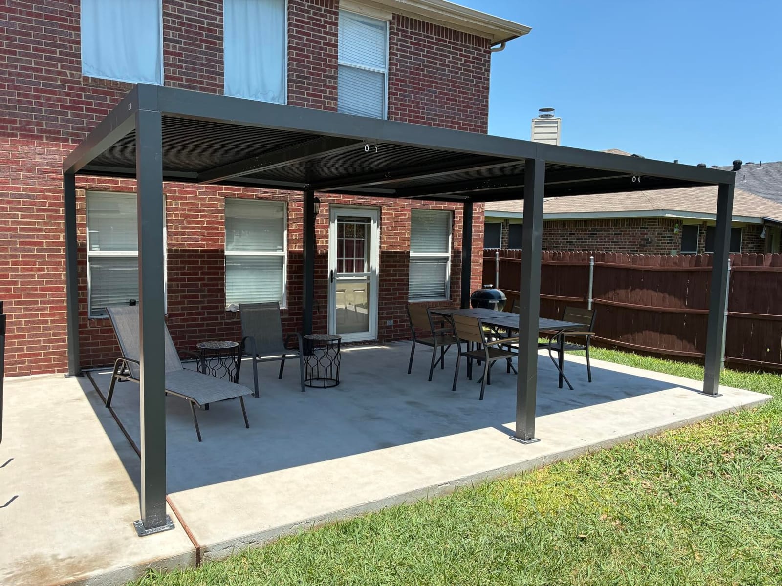 PURPLE LEAF Louvered Pergola 12' x 12' 94AS w/ 1S Side Shutter Wall Gray customer photo 1