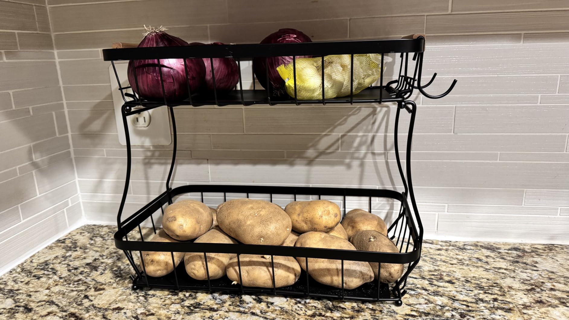 Sevenblue 2-Tier Fruit Basket with Banana Hangers, Detachable Metal Bowl customer photo 1