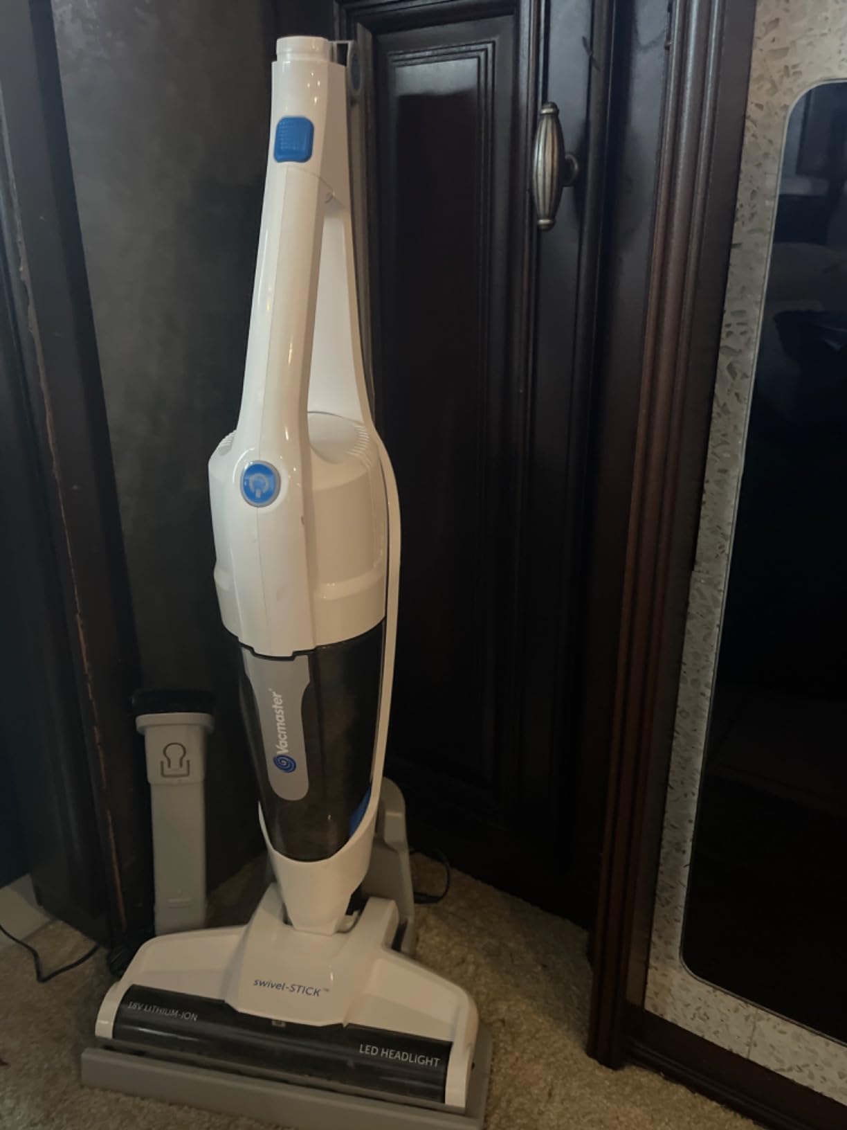 Vacmaster Portable 10.8V 2-in-1 Cordless Stick Vacuum Cleaner customer photo 2