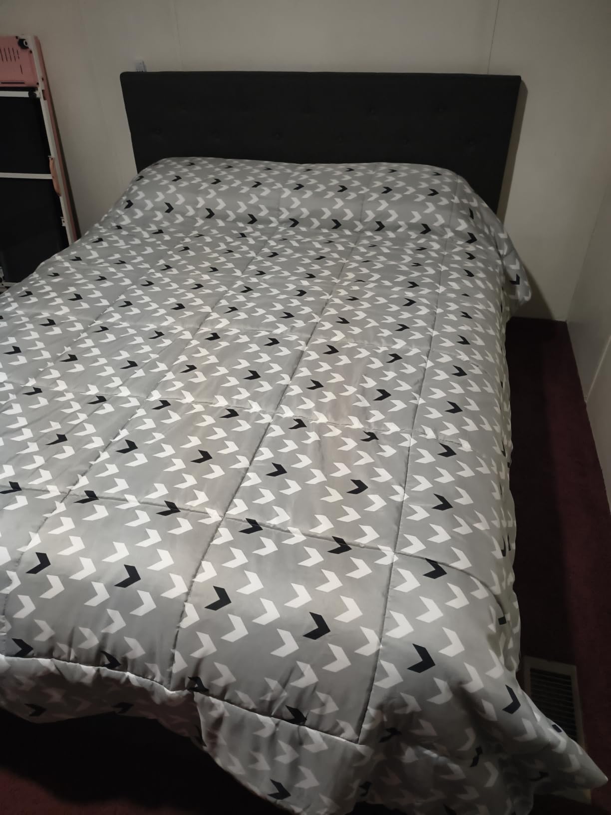 Allewie Full Size Storage Bed Frame with 4 Underbed Drawers, Upholstered Platform Bed with Adjustable Headboard, Square Button Tufted, Easy Assembly, Noise-Free, No Box Spring Needed, Beige customer photo 2