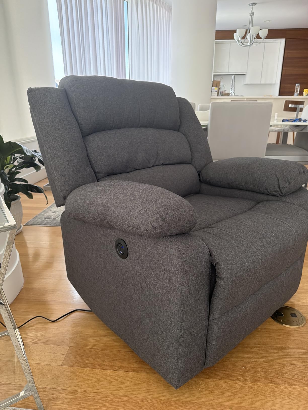 EBELLO Classic Power Recliner Chair, Oversized Electric Reclining Chair with Overstuffed Cushion and Back, Soft Fabric Adults Single Recliner Sofa for Living Room, Grey customer photo 2