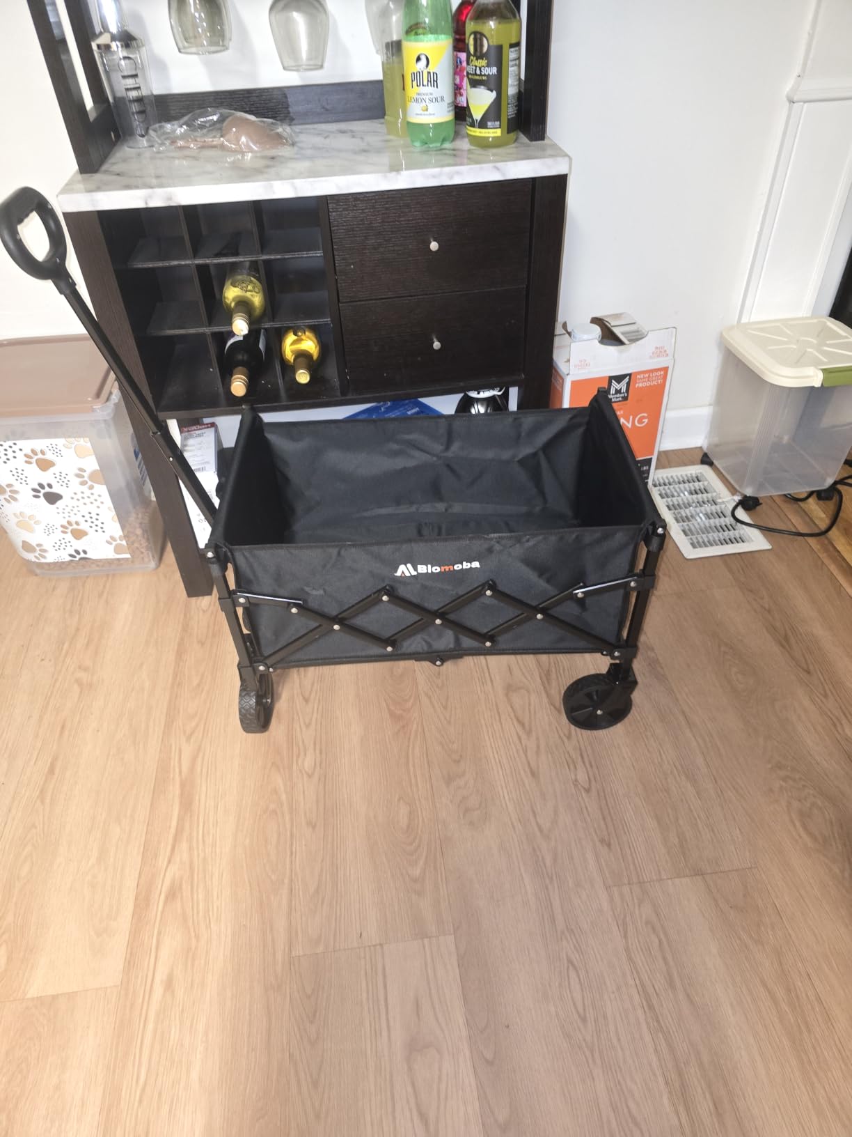 Blomoba Folding Wagon Cart with Wheels, 220lbs Utility Wagon Cart, Black customer photo 1