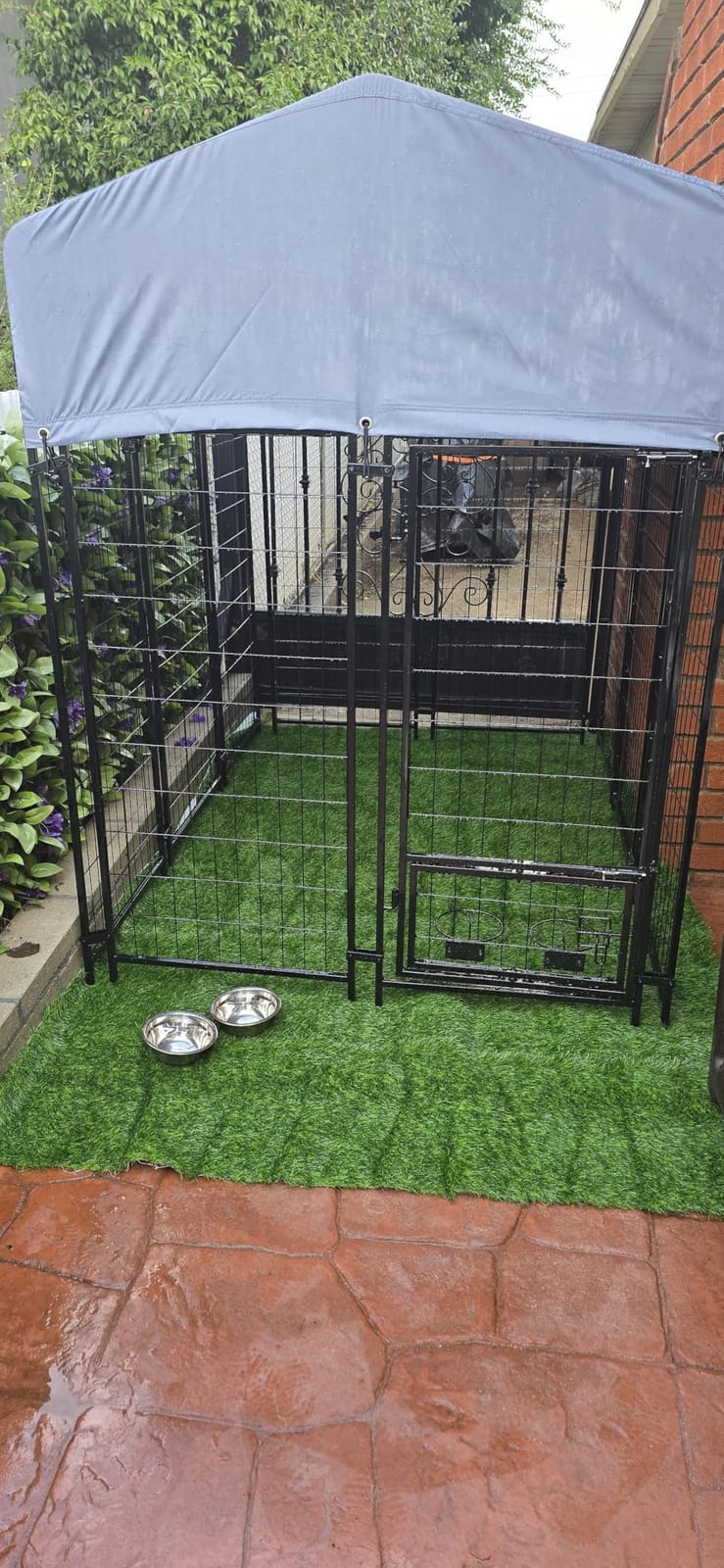 Oranland 8x4x6 FT Dog Kennel Outdoor for Large Dogs with Silver Roof customer photo 1