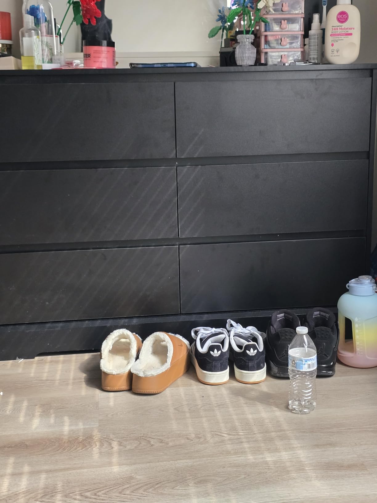 FOTOSOK Black Dresser for Bedroom, Modern 6 Drawer Double Dresser customer photo 1