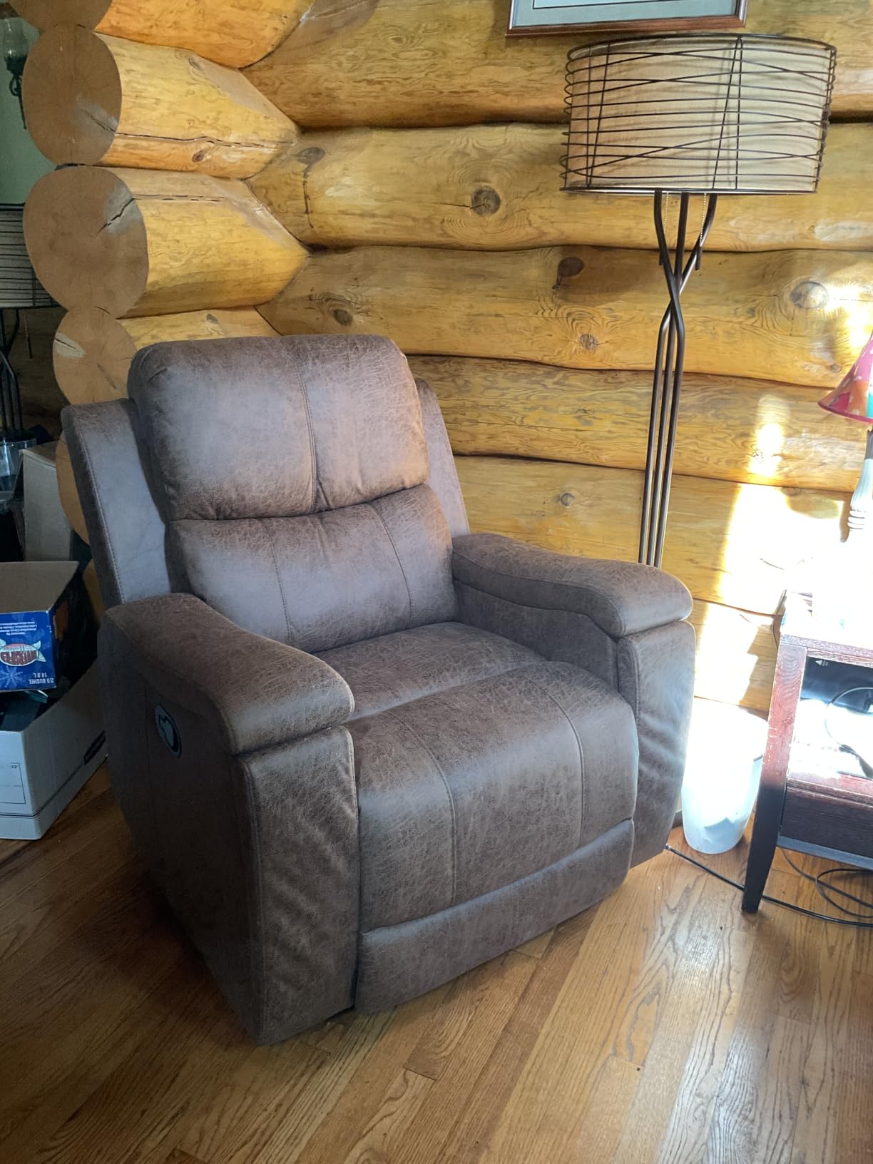 CANMOV Leather Recliner Chair, Classic and Traditional Manual Recliner Chair with Overstuffed Arms and Back, Manual Single Sofa with Concealed Cup Holders,Nut Brown customer photo 1