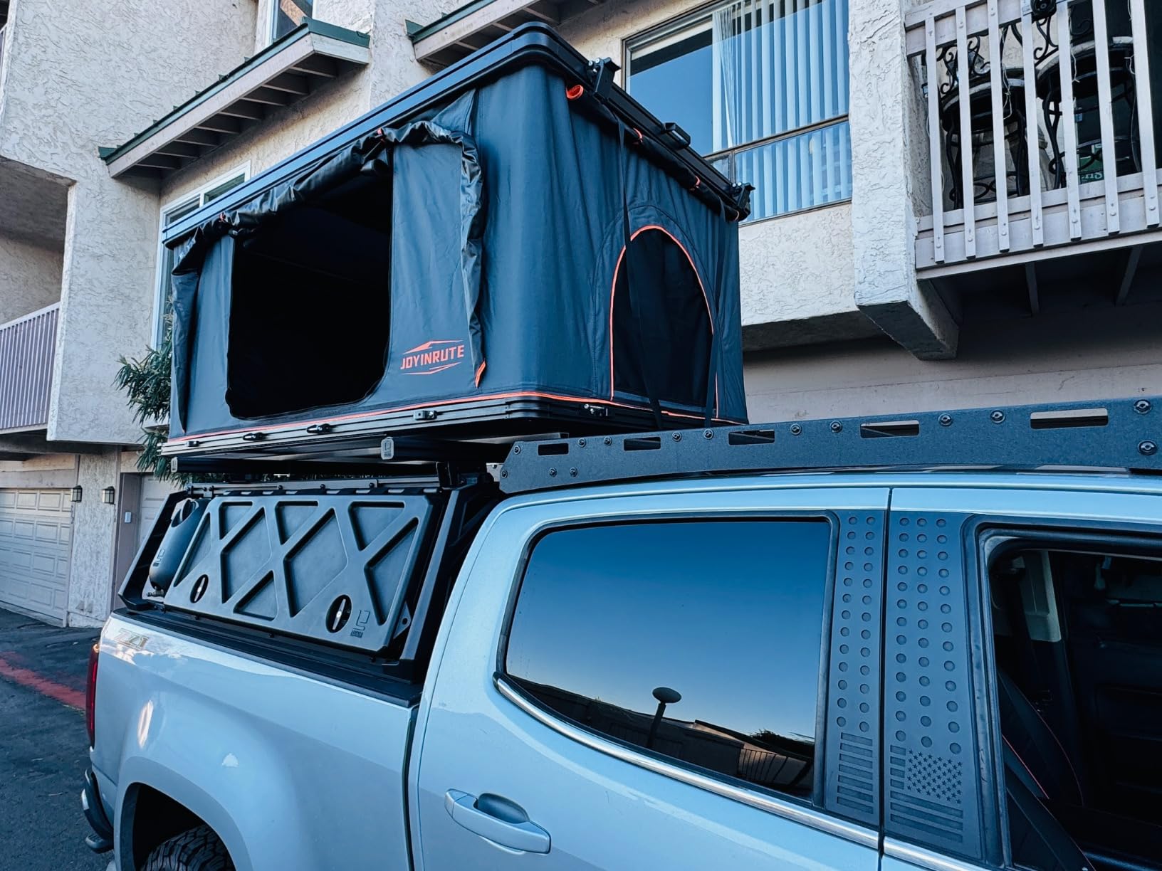 Rooftop Tent Hard Shell with Winter Insulation for 4-Season Camping customer photo 1