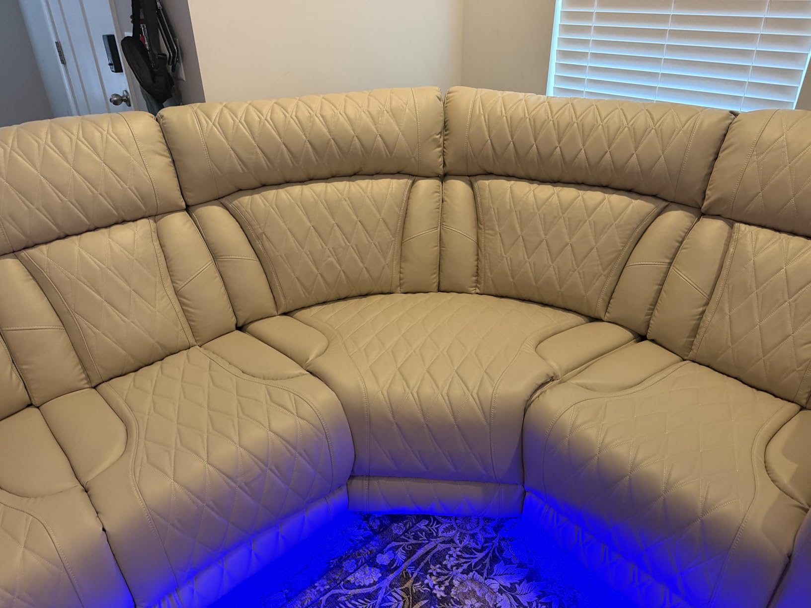 Breathing Leather Reclining Sofa Set,Power Recliner Sectional Couch with LED Light,Modern Living Room Furniture Set,Reclining Sectional Couch Set with USB Port/Storage for Home/Home Theater customer photo 2