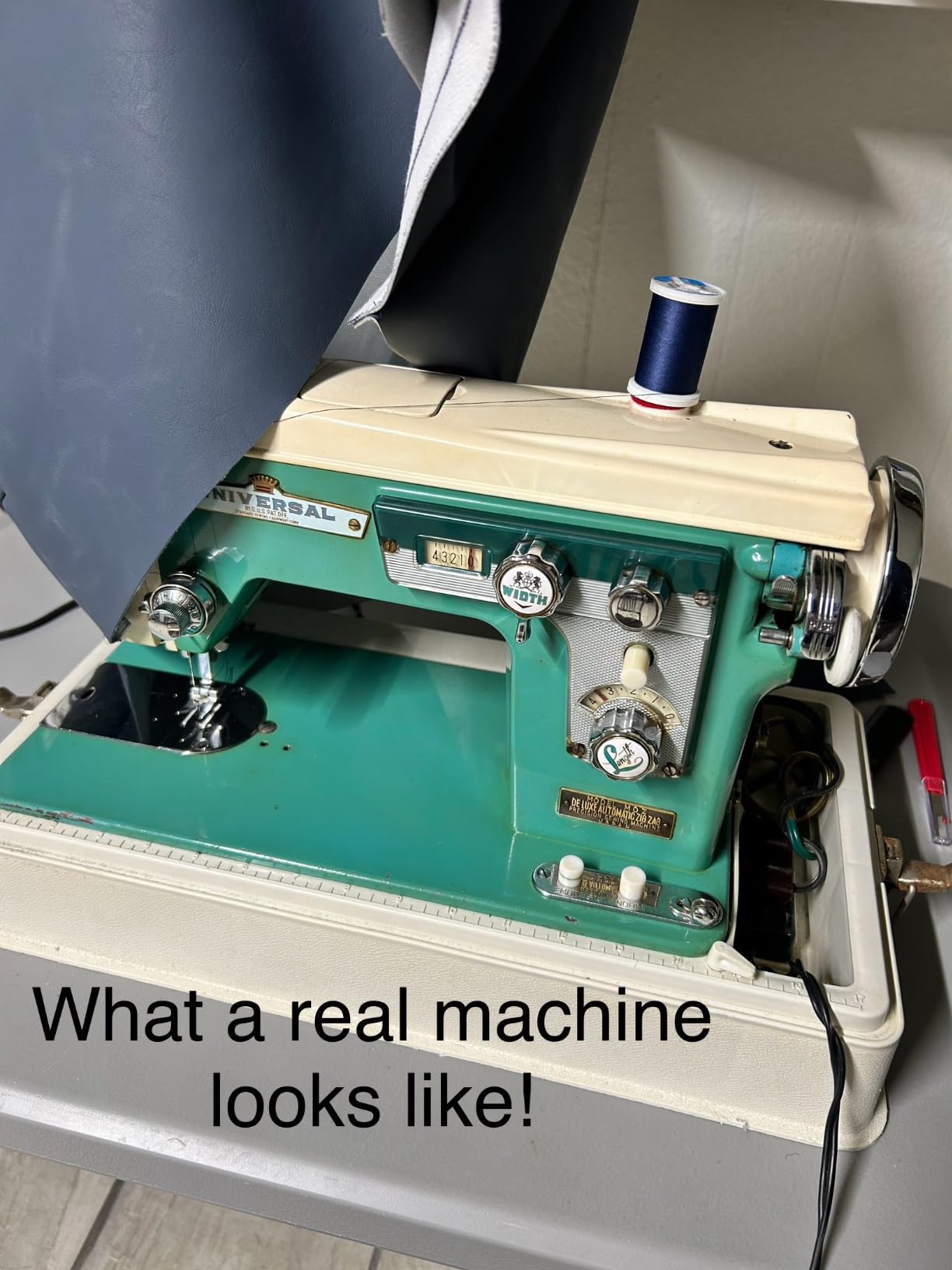 SINGER® 4423 (Meltwater Blue) Heavy Duty Sewing Machine with Accessories customer photo 1