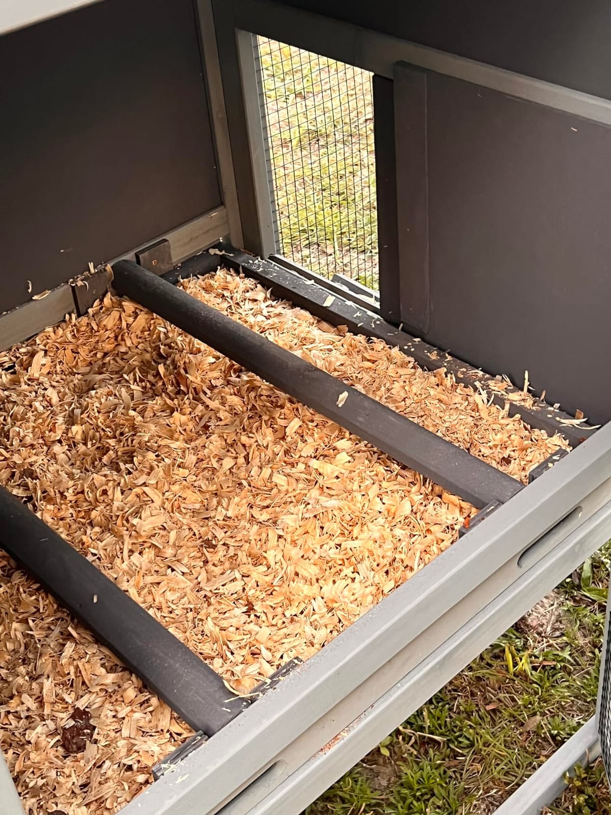 Large Chicken Coop for 6-8 Chickens,Wooden Hen House with Run,Outdoor Duck Coop with Nesting Box, Leakproof Pull-on Tray customer photo 1