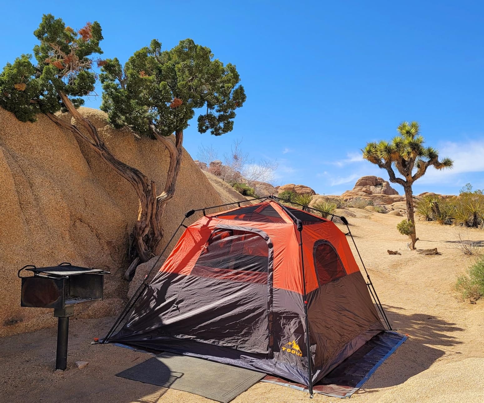 3/4 Person Camping Tent with 1 Door, 4 Windows, and Upgraded Ventilation– Instant Setup, Waterproof, 8'x 8'x 67''Oxford Fabric Floor Pop Up in 60 Seconds Includes Rainfly and Backpack customer photo 1