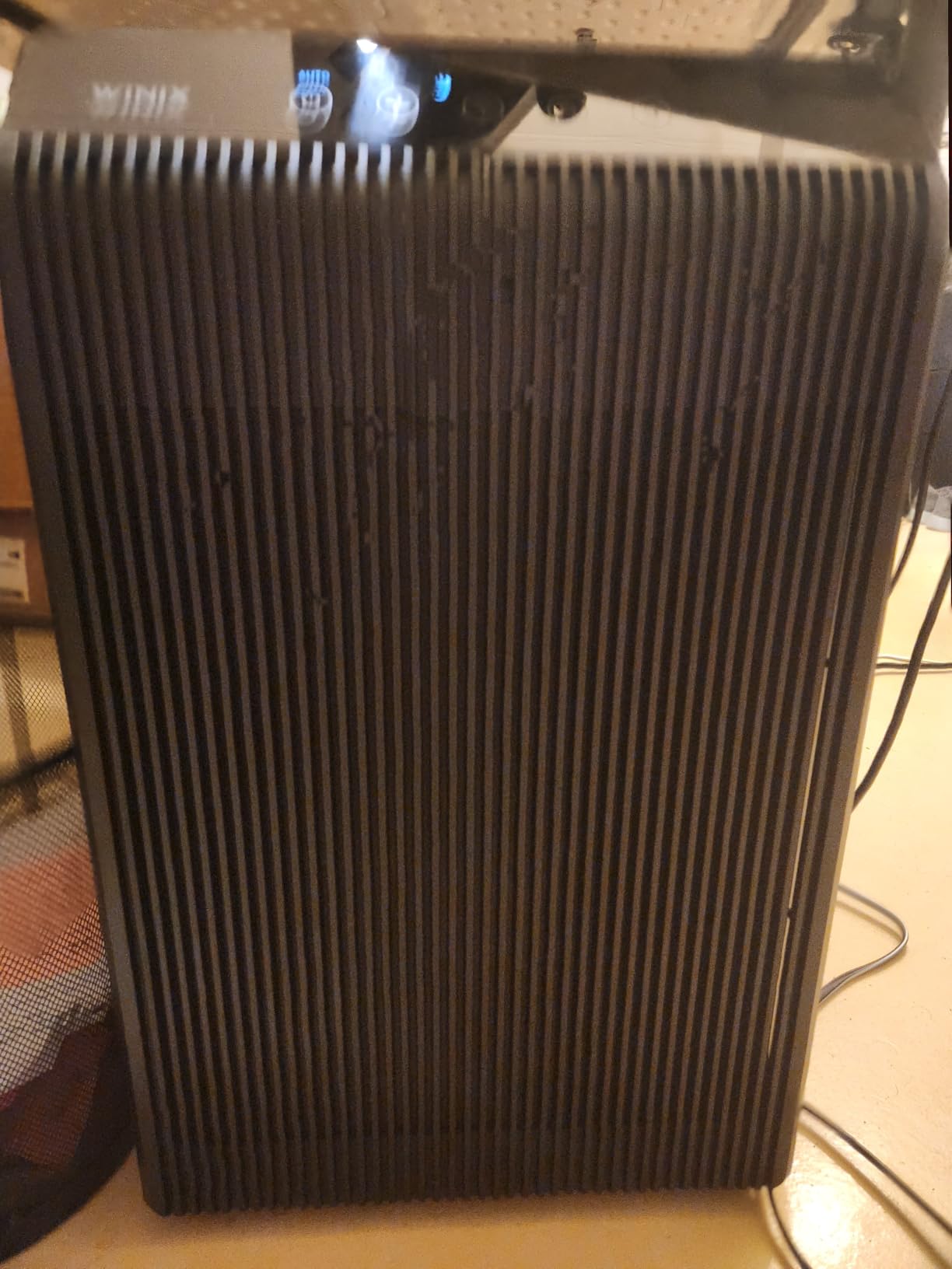WINIX 5520 Air Purifier for Home Large Room Up to 1882 Ft² in 1 Hr With Air Quality Monitor, True HEPA, High Deodorization Carbon Filter and Auto Mode, Captures Pet Allergies, Smoke, Dust. customer photo 2