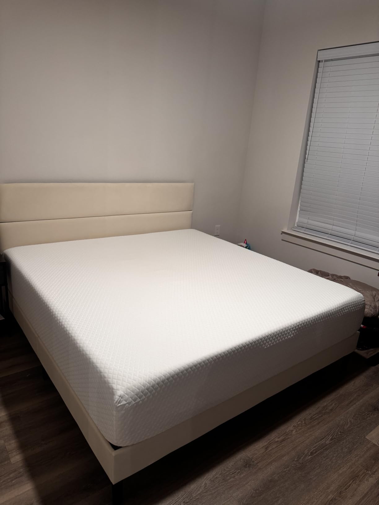 EGOHOME King Size Memory Foam Mattress 12 Inch, Green Tea, Medium Firm customer photo 1