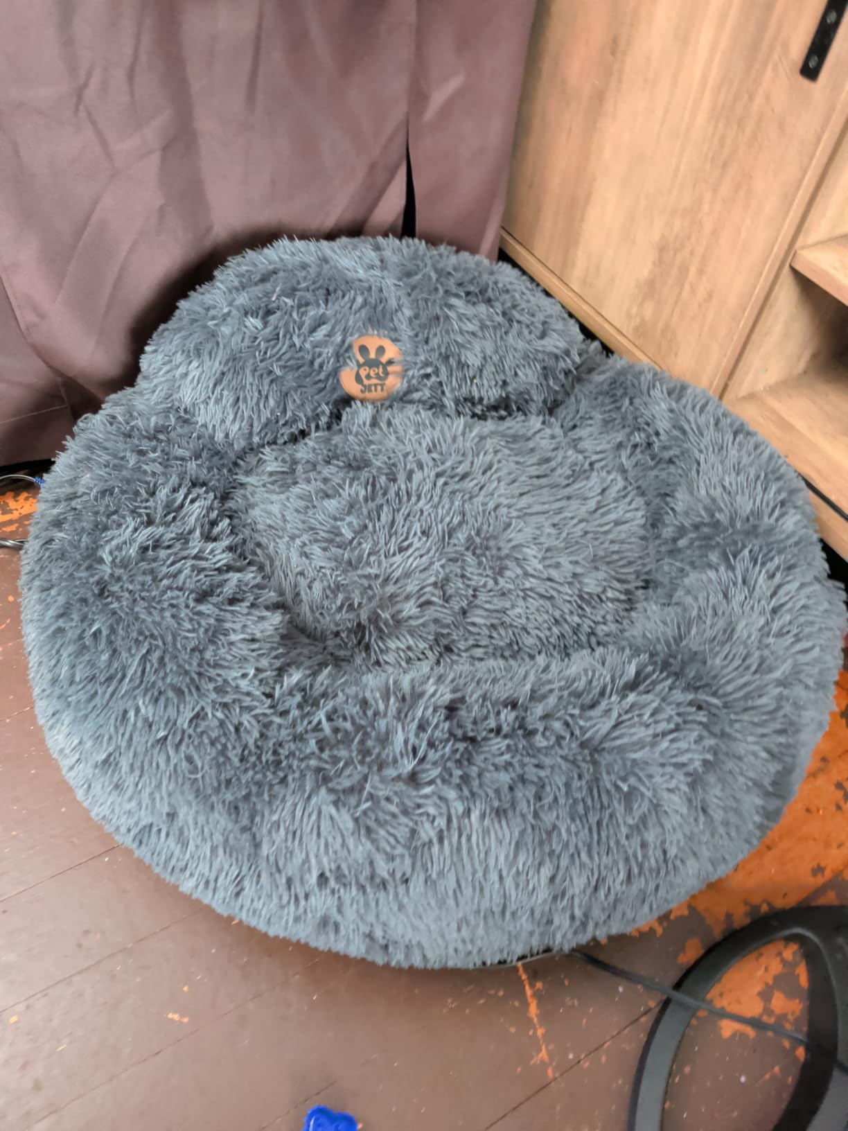 PetJett Calming Medium Dog Bed - 30'' Round Dog Beds - Washable Dog Bed - Anti-Slip Super Soft Fluffy Plush Donut Bed, Anti-Anxiety Premium Comfort Pet Bed, Fits Dogs up to 45 lbs - Beige customer photo 1