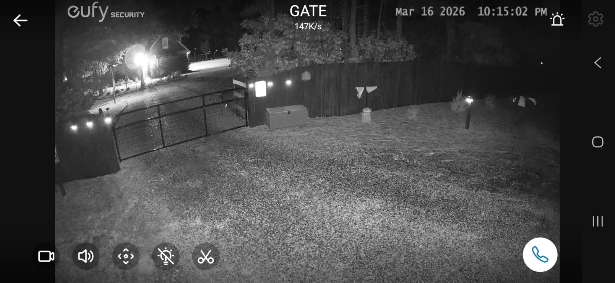 eufy Security SoloCam E42, 4-Cam Kit, 4K Solar Security Camera customer photo 1