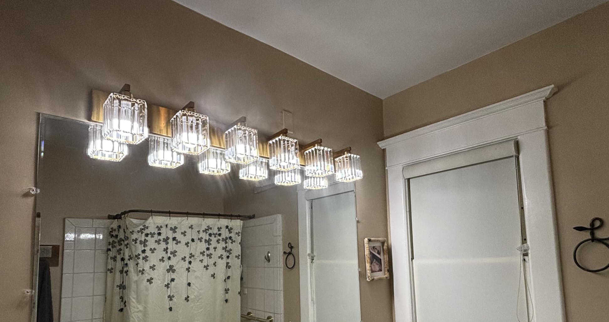 Aipsun Brushed Nickel Vanity Light Bathroom Lighting Fixtures 3 Light Crystal Modern Bathroom Vanity Light (Exclude Bulb) customer photo 1
