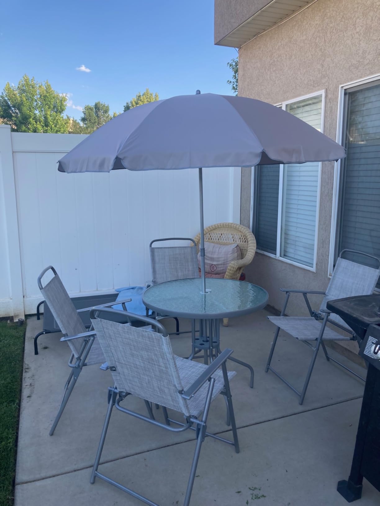 Vongrasig 6 Pieces Folding Patio Dining Set, All Weather Small Metal Outdoor Table and Chairs Set, Patio Furniture Set w/Umbrella, Glass Table & 4 Folding Chairs for Garden, Lawn, Backyard, Brown customer photo 1