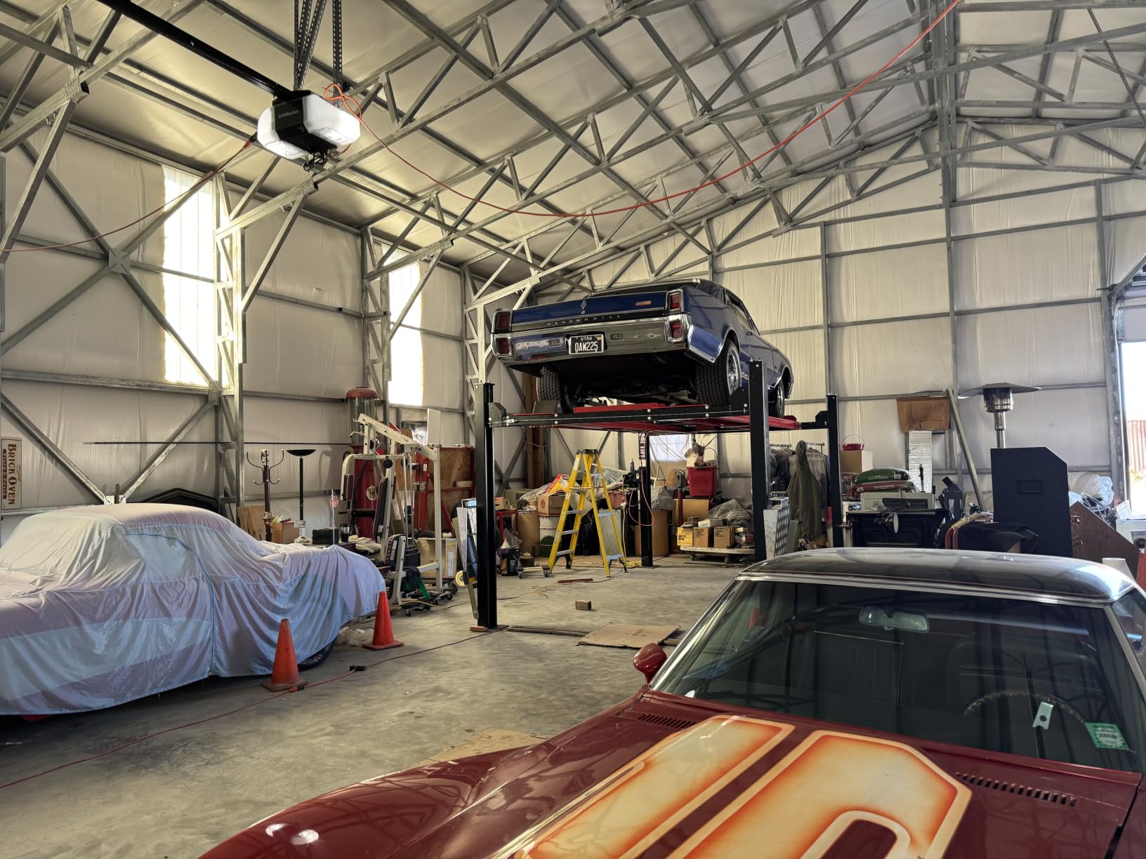 KT-4H950 110V 3.0HP Four Post Lift Car Truck Parking Hoist Aluminum Plate with Casters and 9500Lbs Lifting Capacity，Max Lifting Height 84.5 Inch Extra Wide 113 Inch customer photo 2