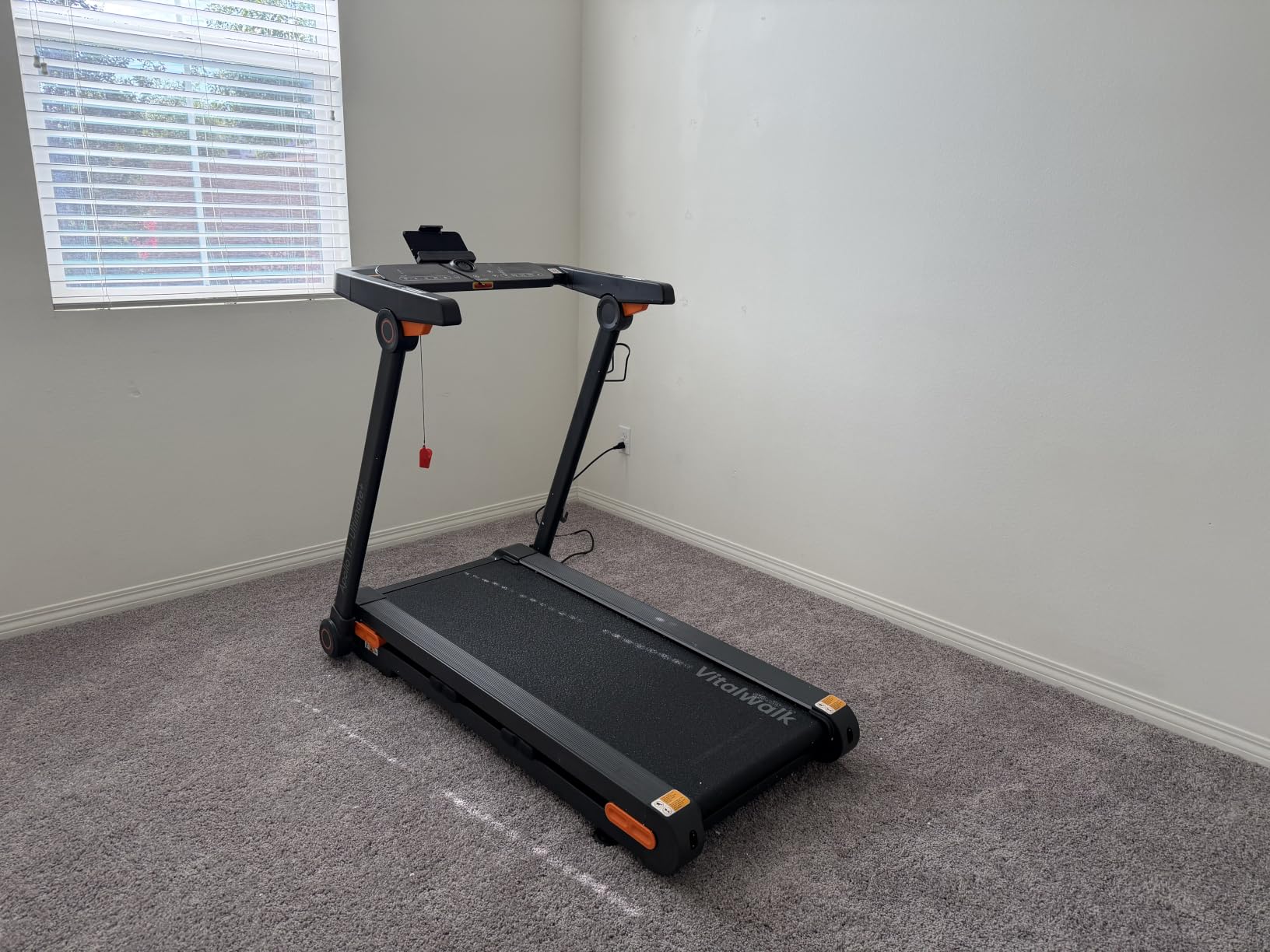 Vitalwalk Foldable Treadmill with Incline 25%/20% Auto Treadmills for Home customer photo 1