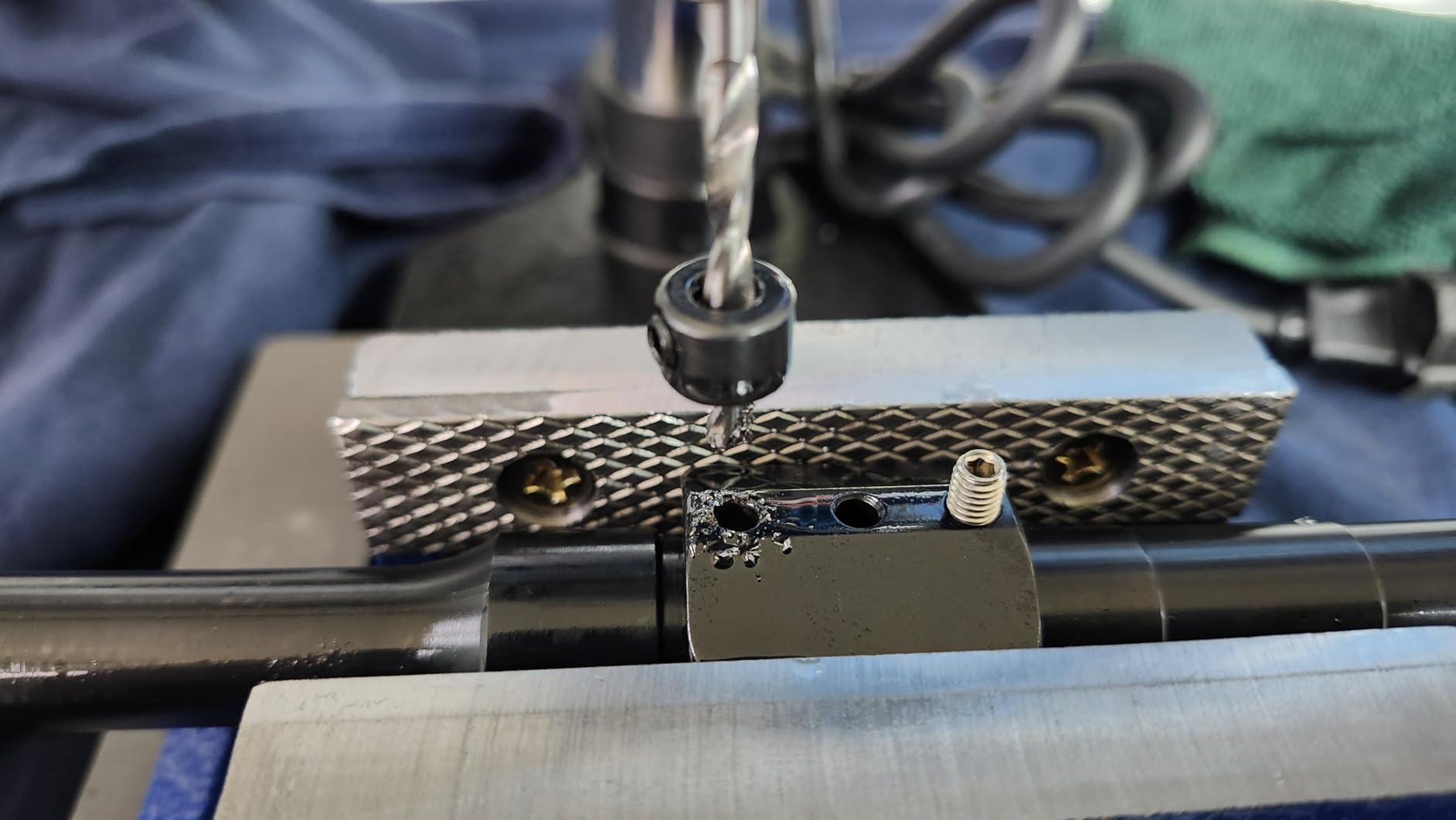 bellaDimora Mini Benchtop Drill Press customer photo 1