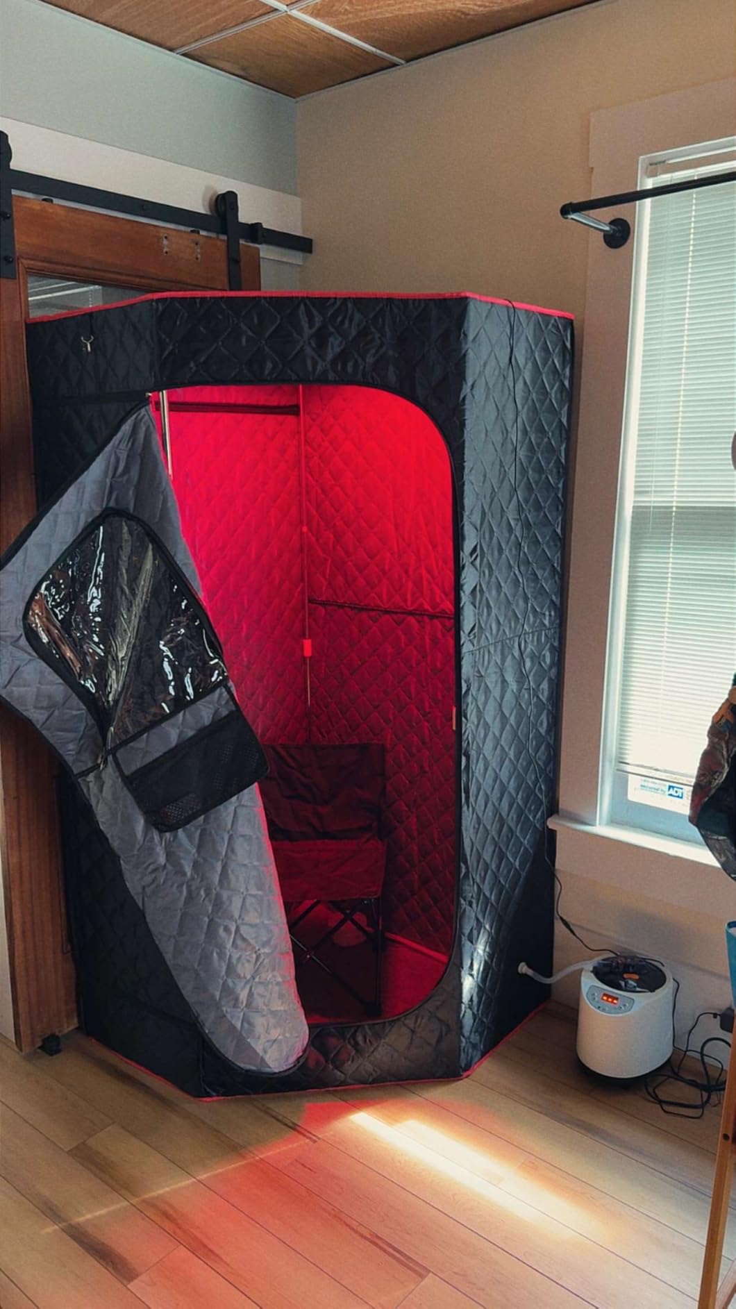 I-THERA-U XL Infrared Sauna Box with True 660 & 850nm Red Light Therapy Lamp, Portable Red Light Sauna for Home, Full Body Steam Tent with 3L 1200w Steamer, 15 Levels Heat, Chair, Remote, 90 Min Timer customer photo 2