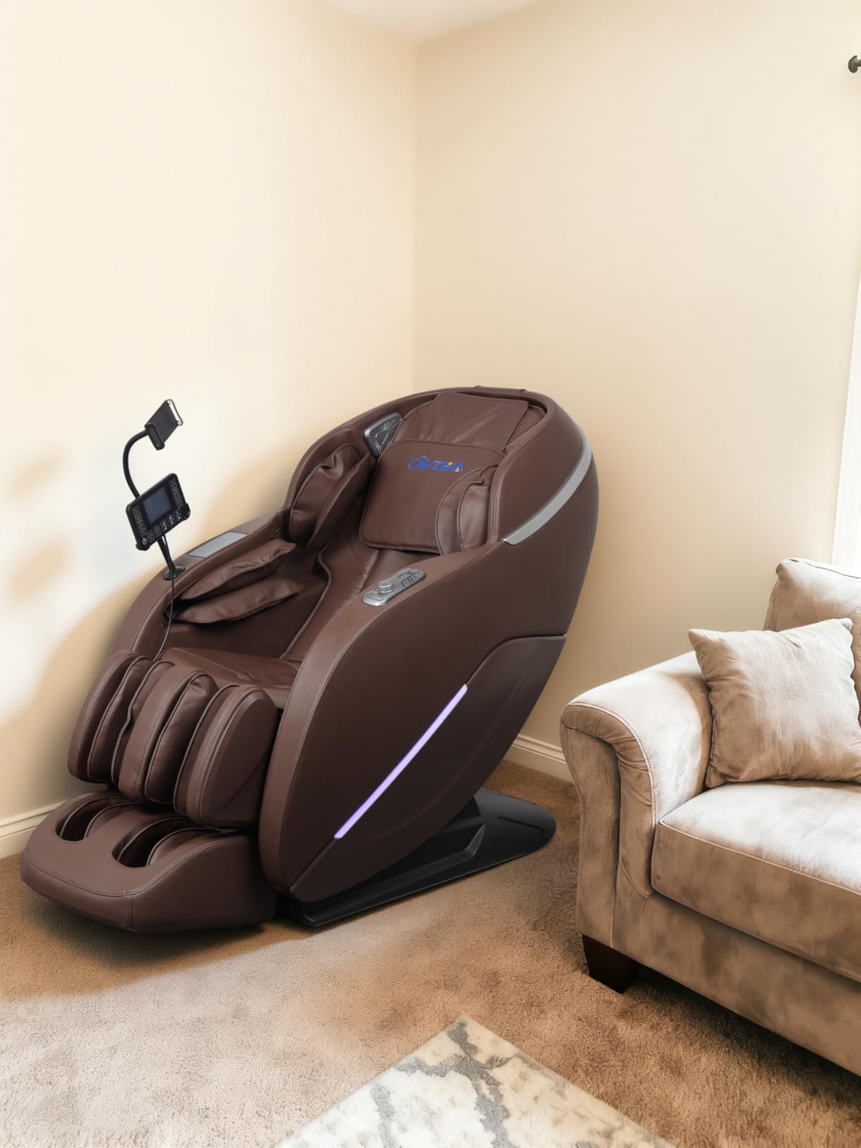 MYTHIA 4D Full Body Massage Chair Recliner, 12 Auto Modes, 11 Techs, Black customer photo 2