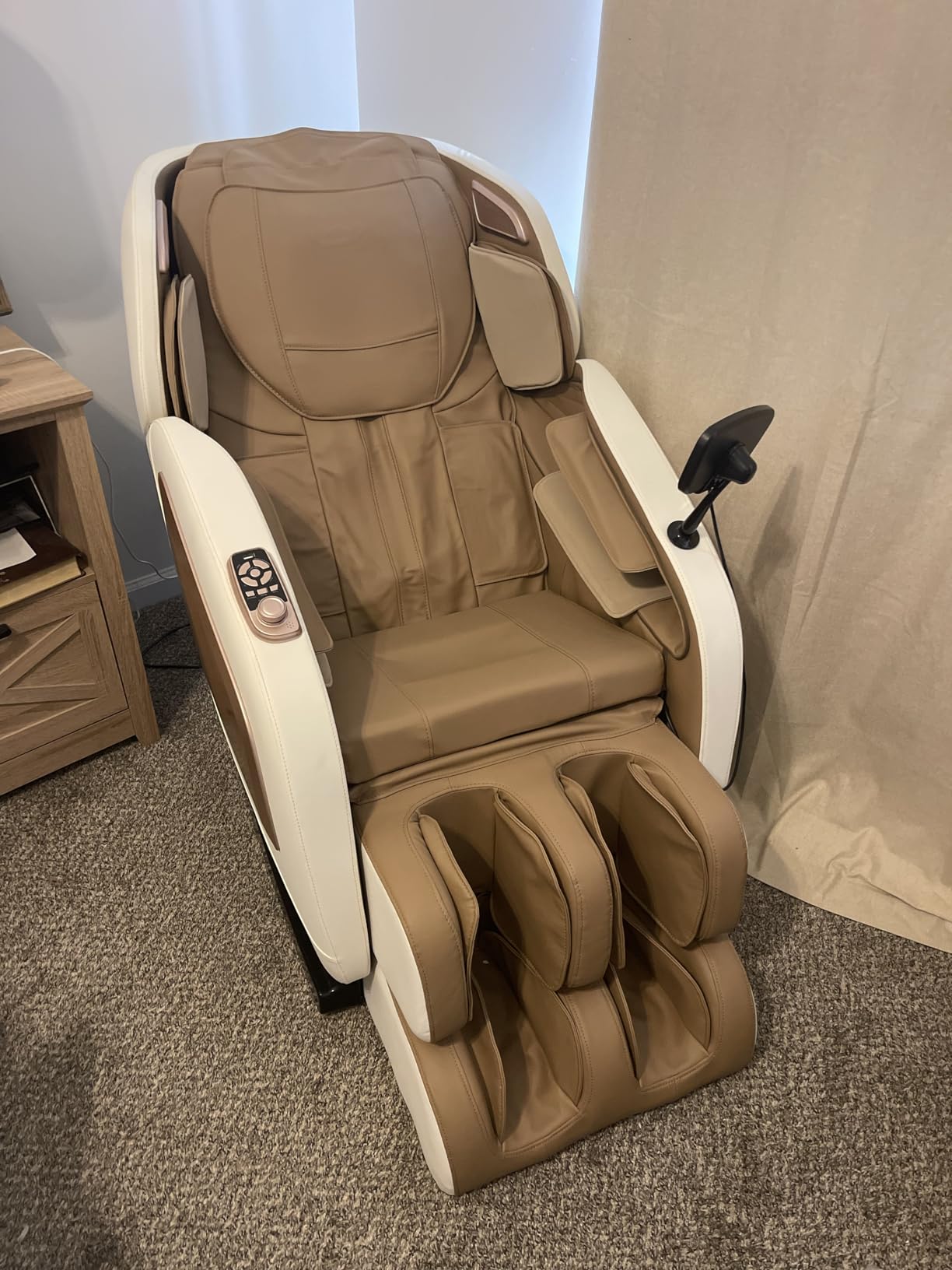 Mazzup Full Body Zero Gravity Shiatsu Massage Chair with Fully Assembled, LCD Screen, Shortcut Keys, USB Charging Port, Heat, for Loved Ones, Parents, Black customer photo 1