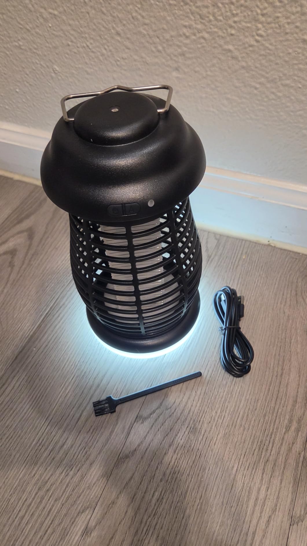 Bug Zapper Outdoor & Indoor,Cordless Portable Mosquito Zapper with Rechargeable 4800mAh Battery & Auto On/Off,Mosquito Repellent Outdoor Patio,Electric Fly Trap for Camping,Kitchen,Backyard,Patio customer photo 2