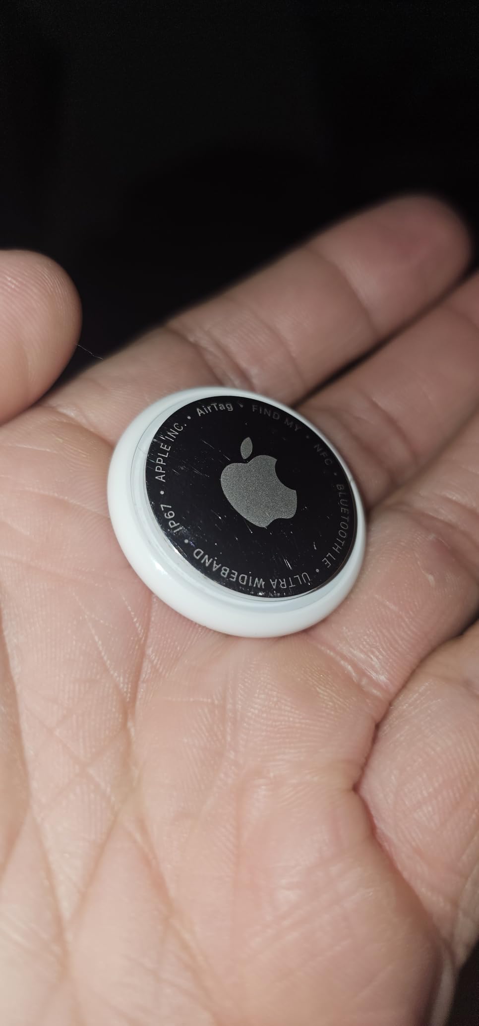 Apple AirTag (2nd Generation) - 4 Pack: Tracker for Keychain, Wallet, and More; Locator with Sound; Simple One-Tap Setup with iPhone or iPad; Key Finder with up to 1.5X Precision Finding Range* customer photo 2