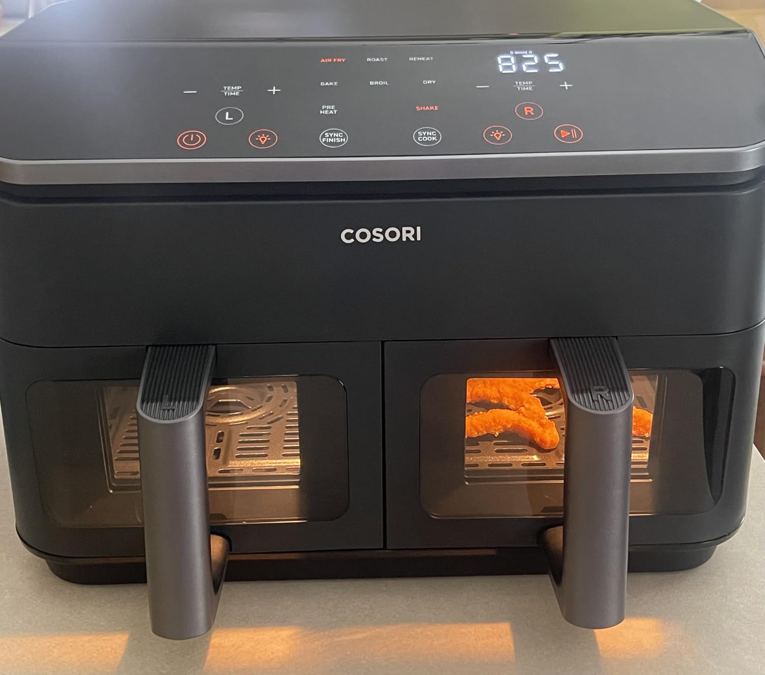 Cosori TWINFRY 9 QT Double Air Fryer, Removable Divider, PFAS-Free Ceramic customer photo 1