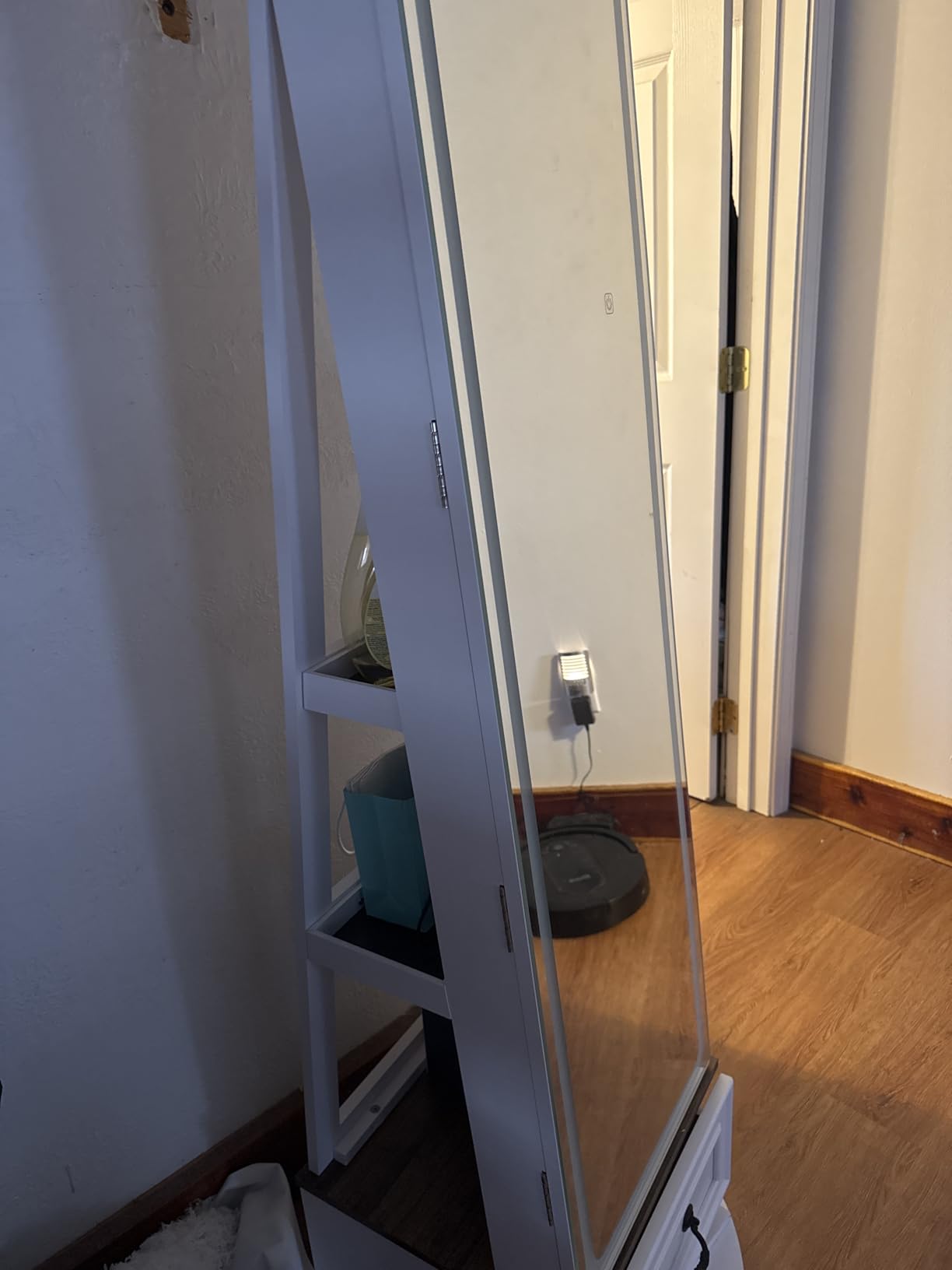 LVSOMT LED Mirror Jewelry Cabinet Standing, Jewelry Armoire Organizer customer photo 1