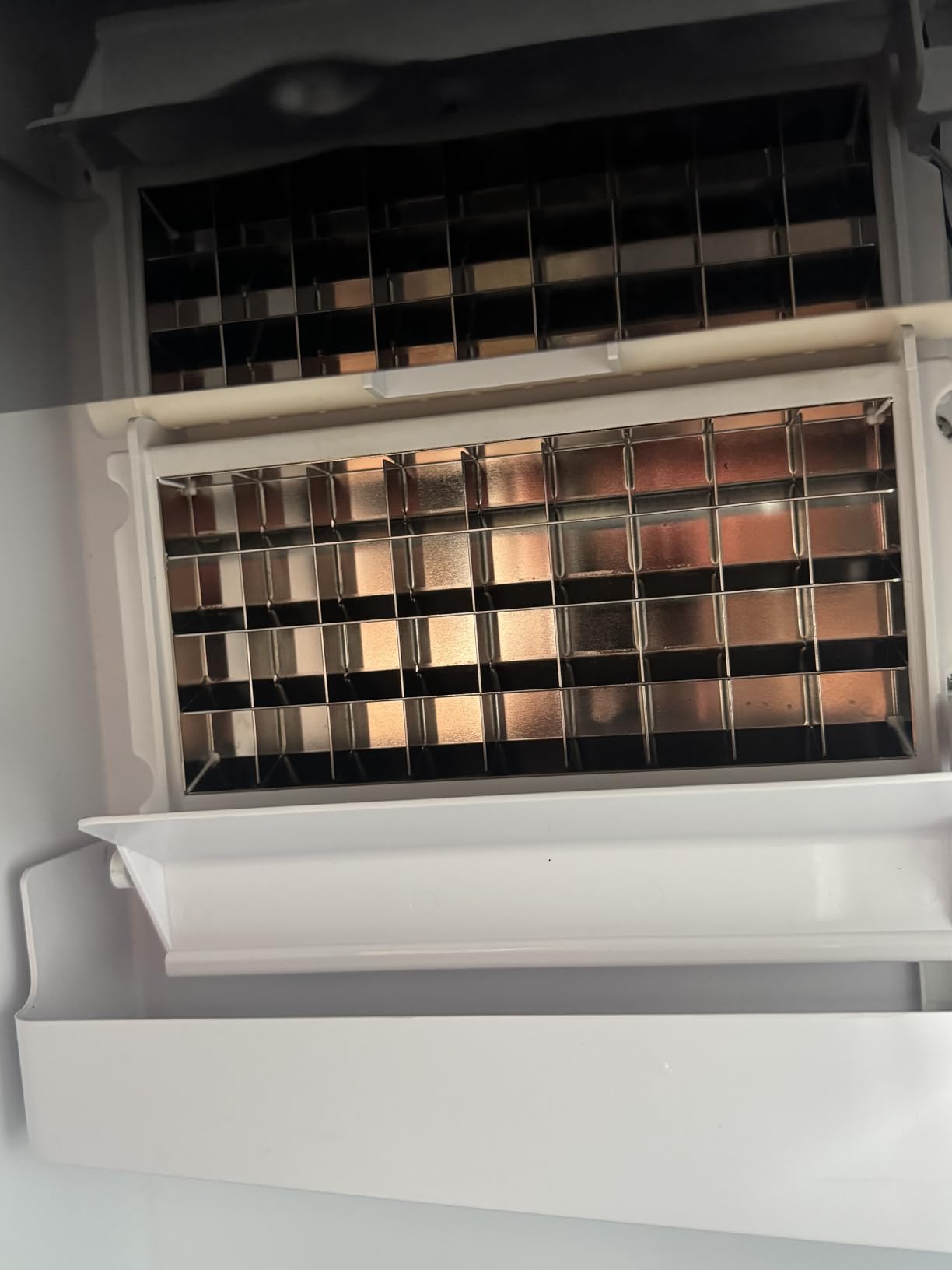 Mojgar Commercial Ice Maker Machine, 100lbs/24H with 18-33lbs Ice Storage customer photo 1