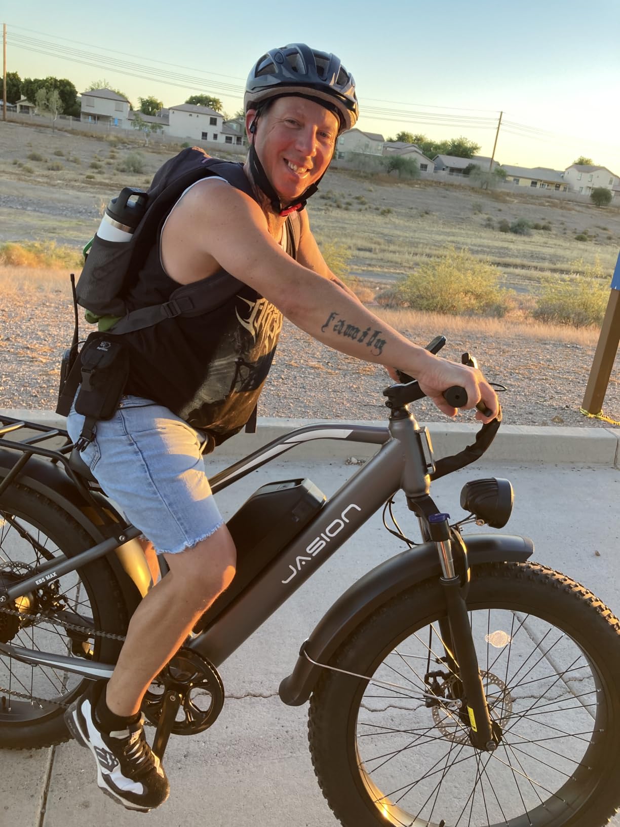 Jasion EB5 MAX Electric Bike for Adults 2000W Peak Motor, 48V 15Ah Battery customer photo 1