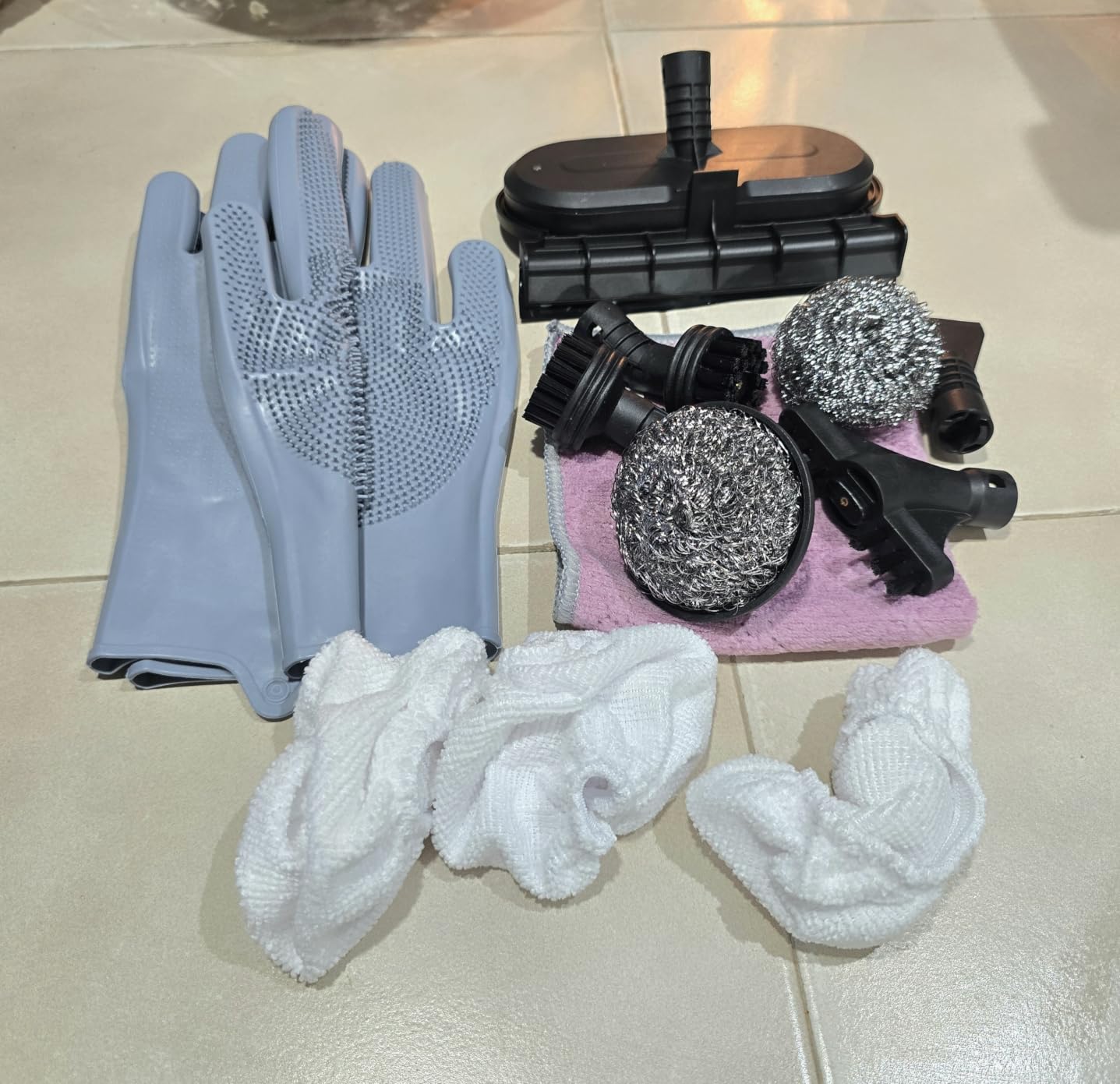 Handheld Steam Cleaner, Portable Steamer for Cleaning with 18PCS Accessories, 12s Fast Heating, Pressurized Steam Cleaner for Home, Kitchen, Bathroom, Car Detailing, Window, and Clothes, Green customer photo 1